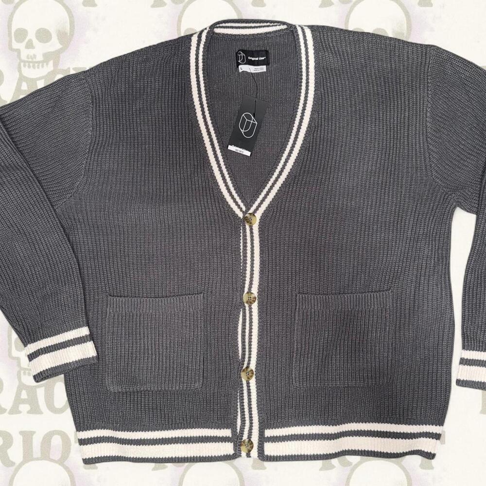 🩶 Riot Rack | Original Use Grey Varsity Knit (L – NWT)